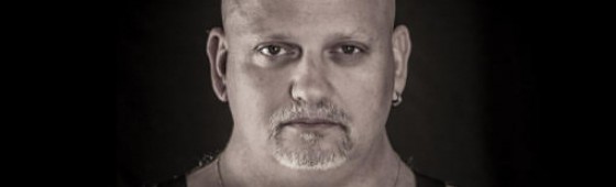 Leæther Strip continues to show æppreciation